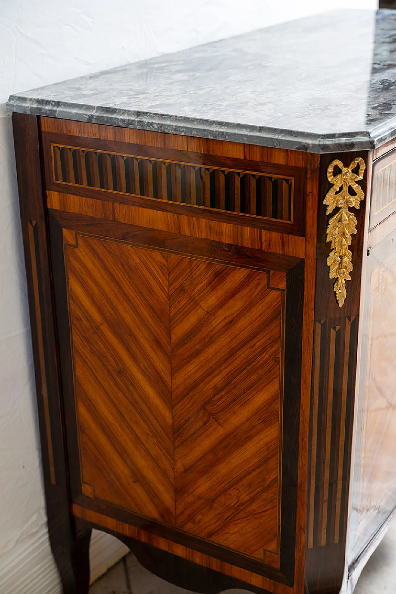 French Napoleon III sideboard in precious exotic, 19th century 6