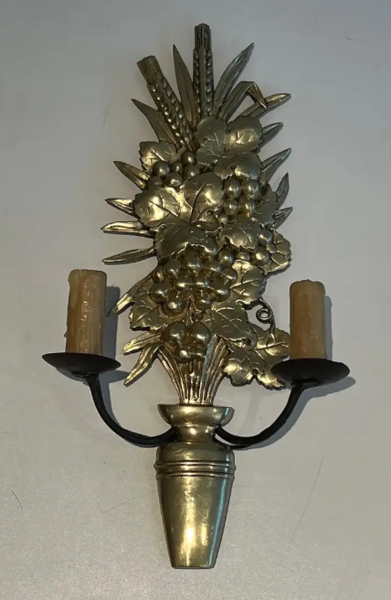 Pair of bronze and wrought iron wall sconces, 1970s 4