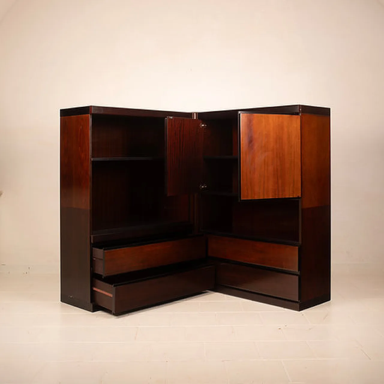 Pair of ‘S11’ cabinets and bar by Angelo Mangiarotti, 1960s 4