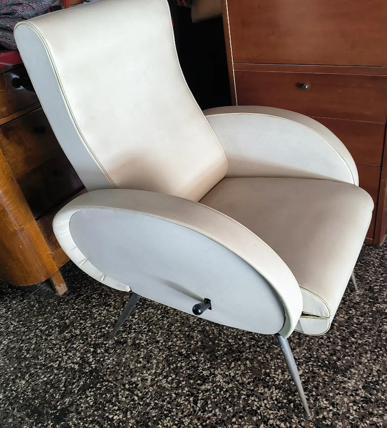 Reclining Chaise Longue armchair, eco-leather, 1950s France 4