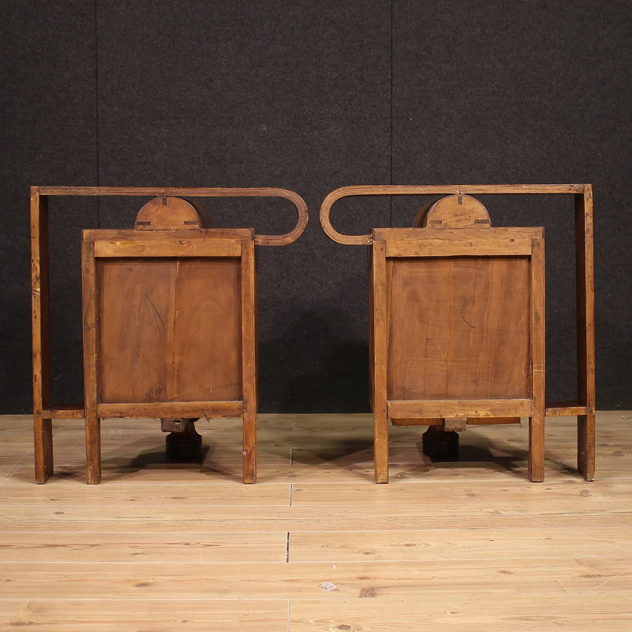 Pair of sculptural Art Deco bedside tables in precious woods, 1930s 8