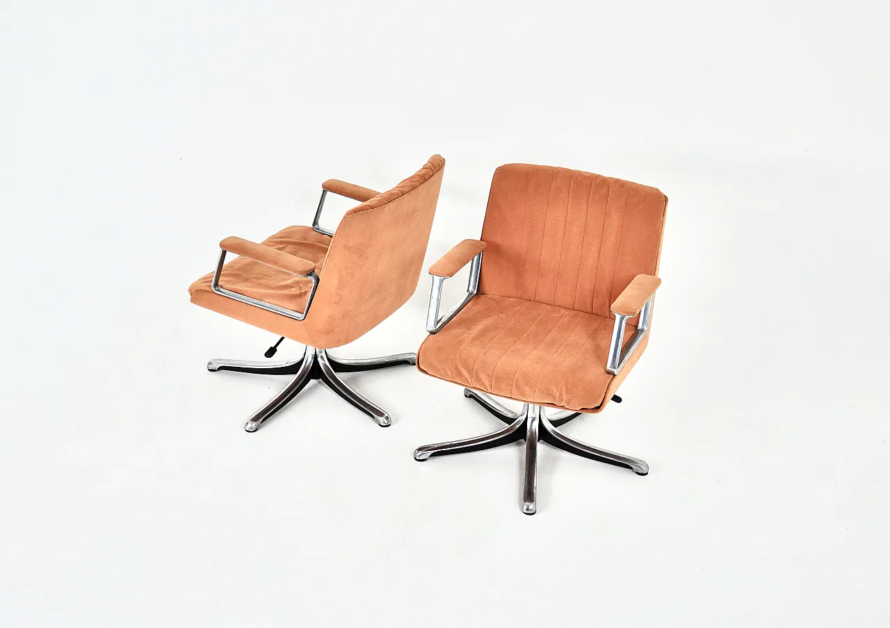 P126 Office Chairs by Osvaldo Borsani for Tecno, 1970s, set of 2 2