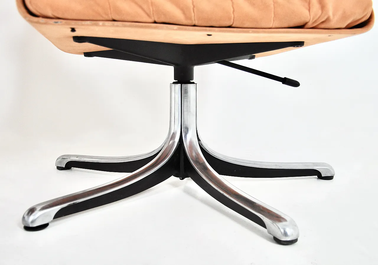 P126 Office Chairs by Osvaldo Borsani for Tecno, 1970s, set of 2 10