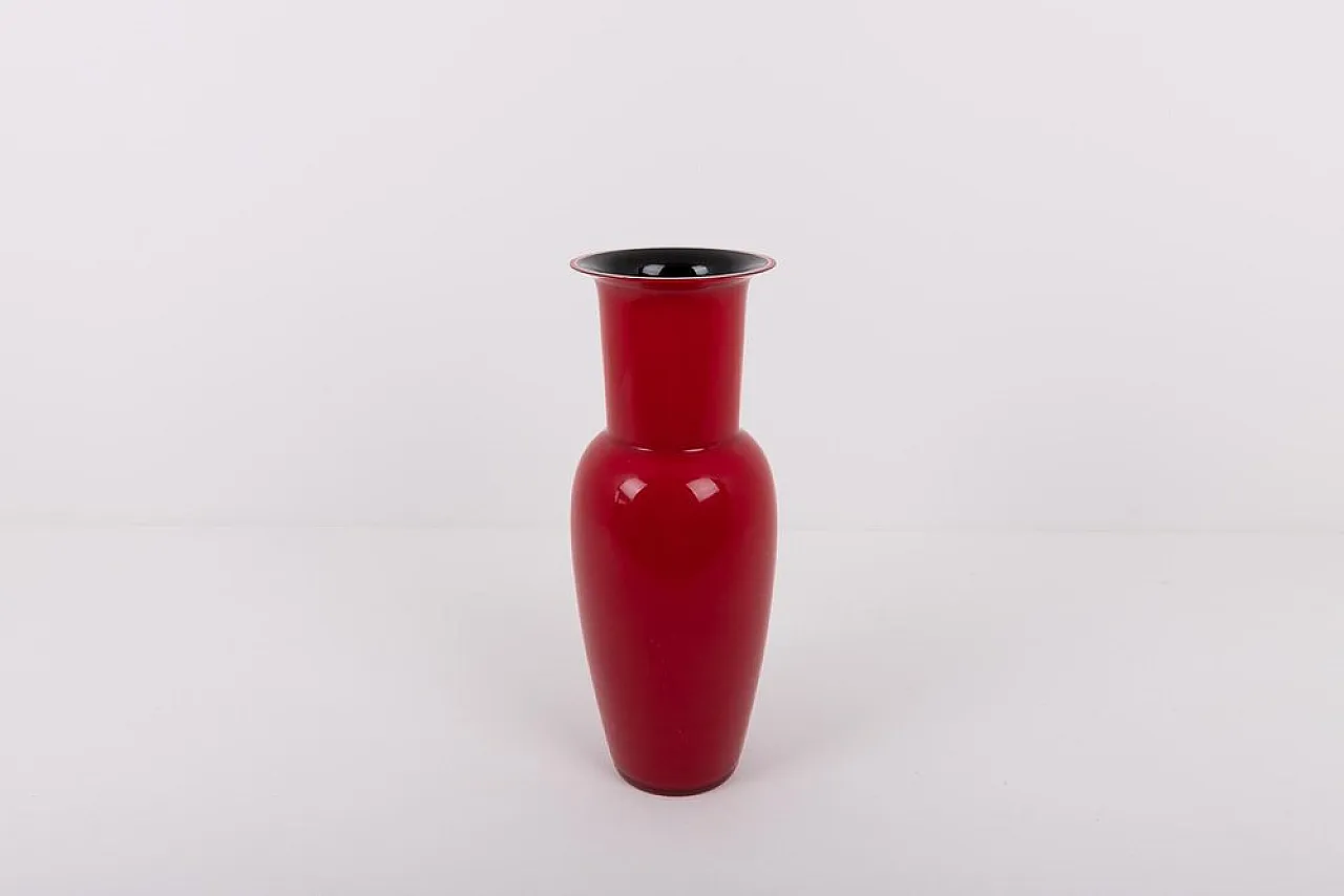 Red opaline Vase from Venini, 1980s 5