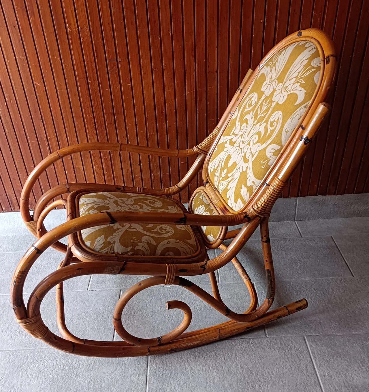 Bamboo padded rocking chair with yellow and white damask fabric, 1980s 2