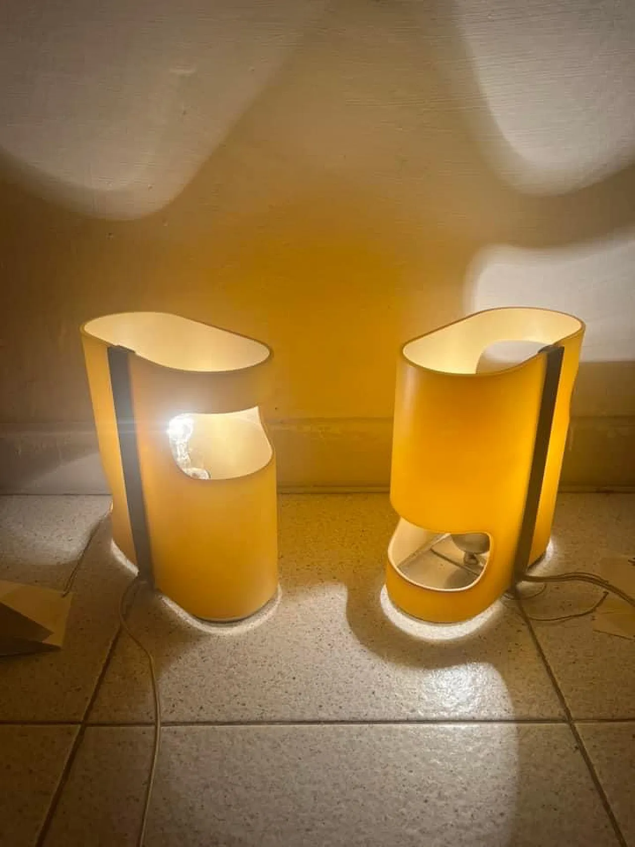 Table lamps 10