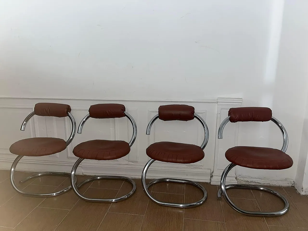 Cobra model chairs by Giotto Stoppino, 70s 3