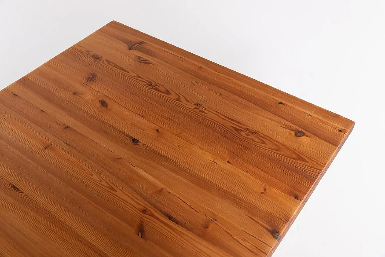 Scandinavian modern pine coffee table, late 29th century 4