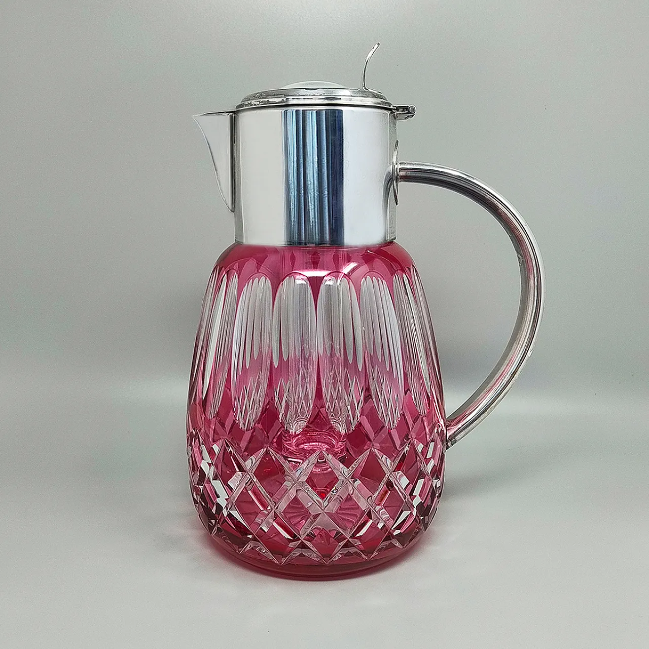 Caraffa in cristallo di Boemia rossa, anni '60 3