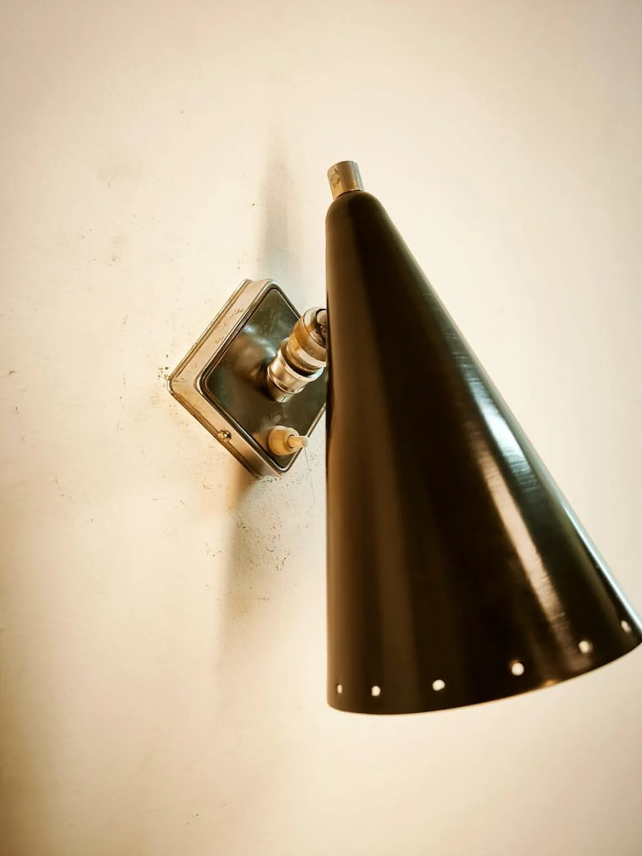 Wall light with adjustable joint and switch on base, 1960s 24