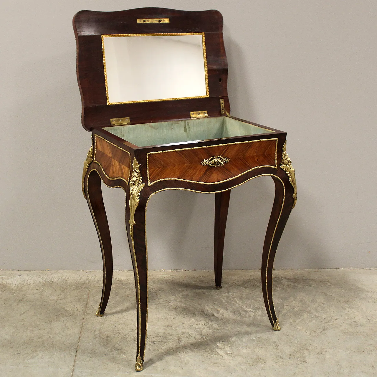 Napoleon III inlaid vanity table with gilded bronzes, 19th century 5