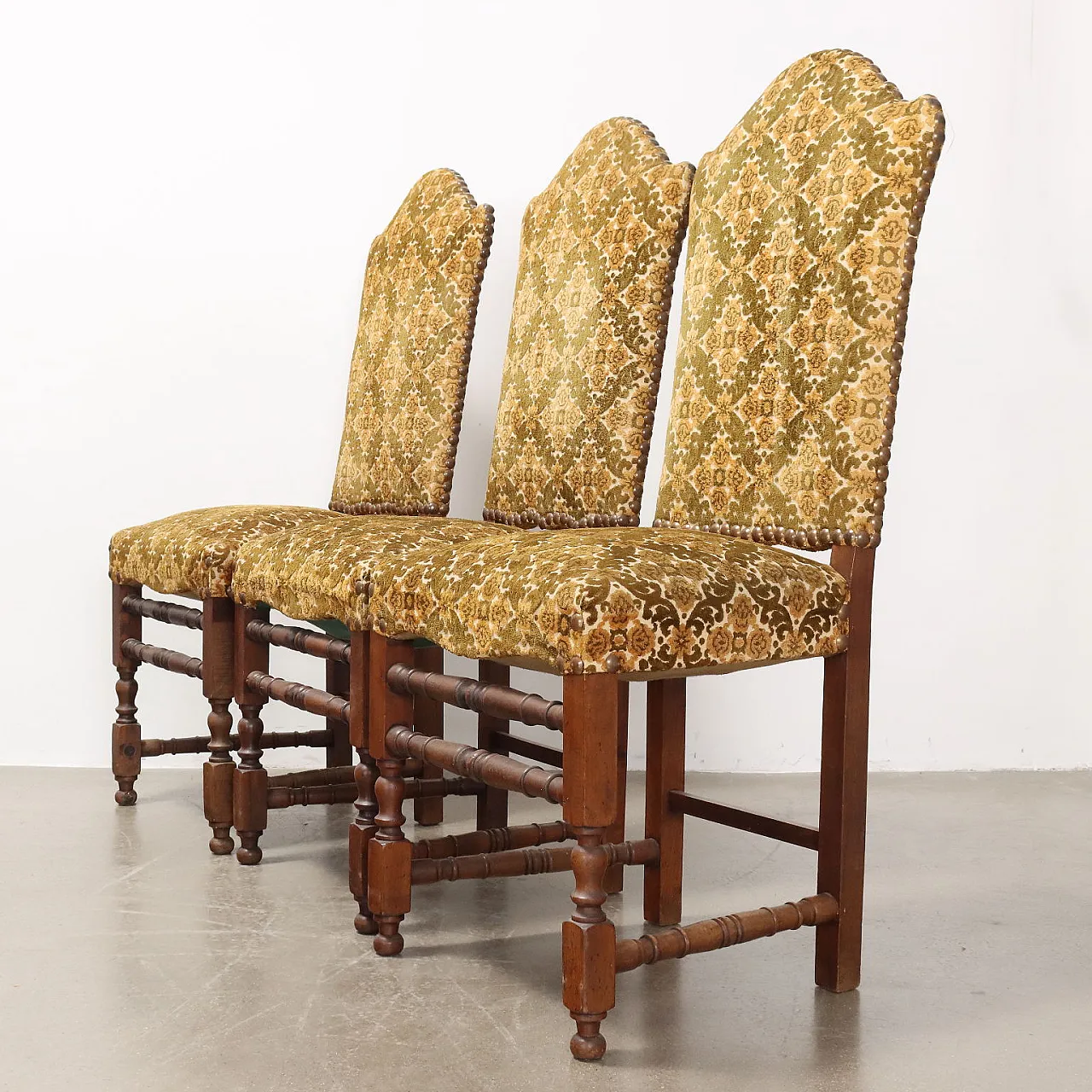 6 Damasque walnut chairs, late 20th century 3