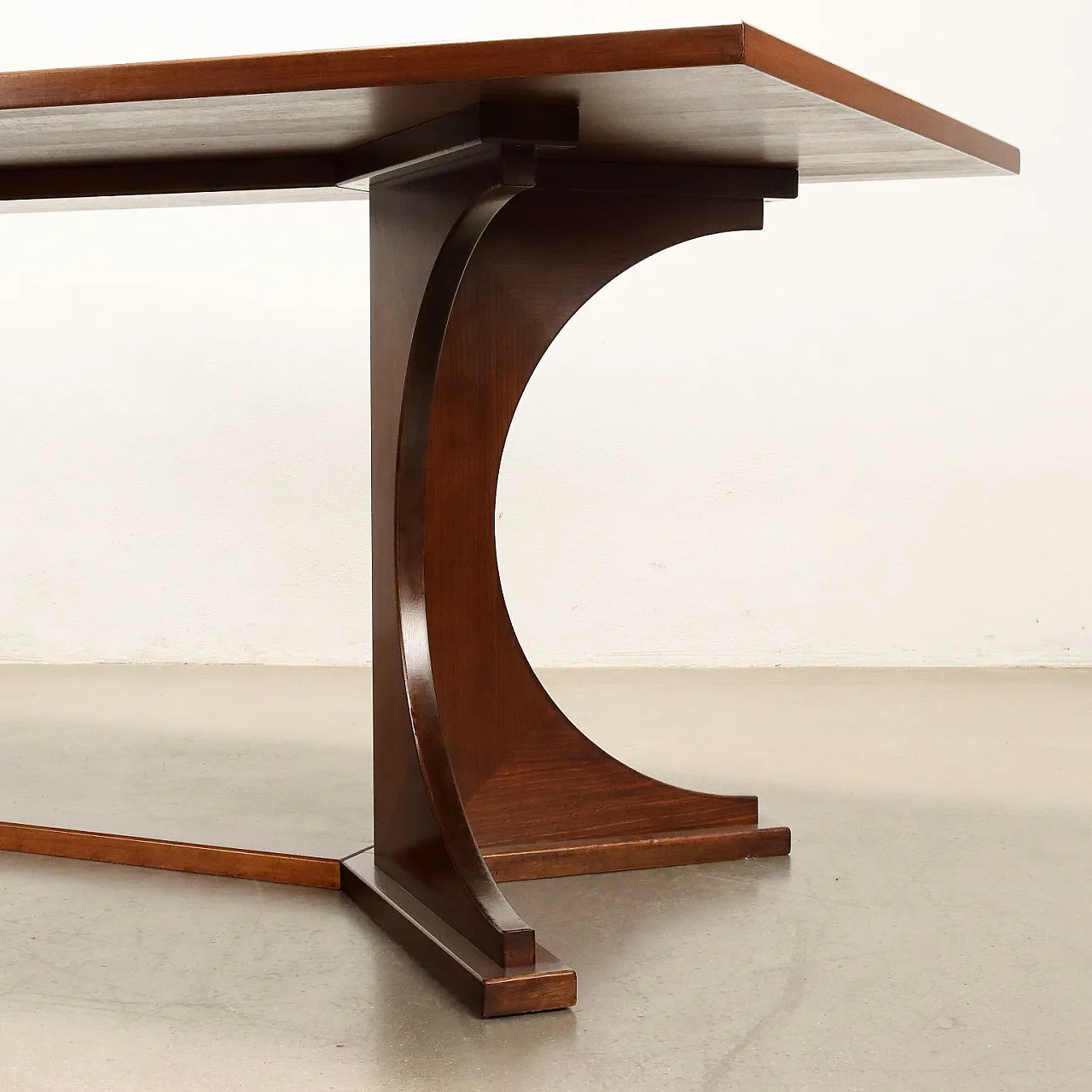 Walnut veneered table attributed to Franco Albini, 1960s 6