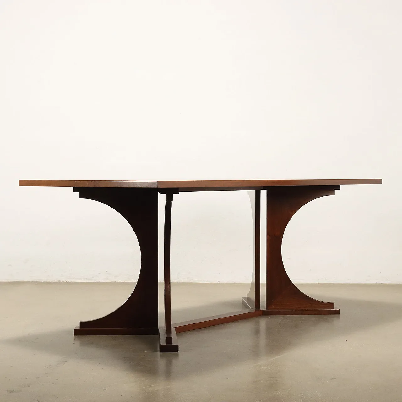 Walnut veneered table attributed to Franco Albini, 1960s 7