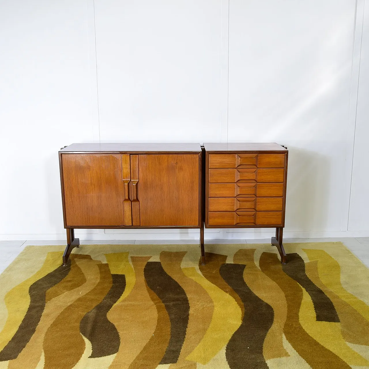 Teak sideboard with central drawers, 1960s 3