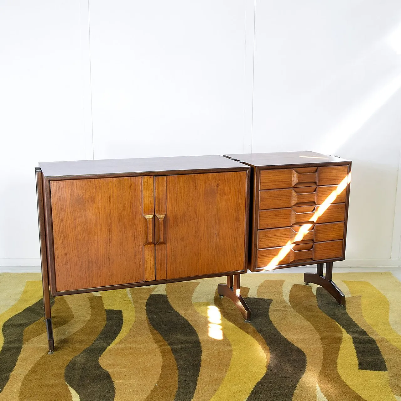 Teak sideboard with central drawers, 1960s 8