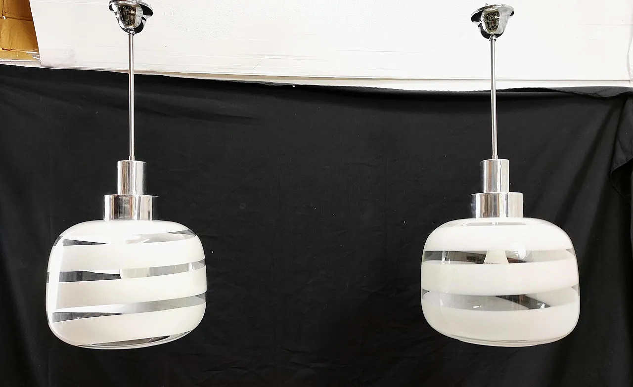 Pair of Murano glass pendant lamps, 1970s 1