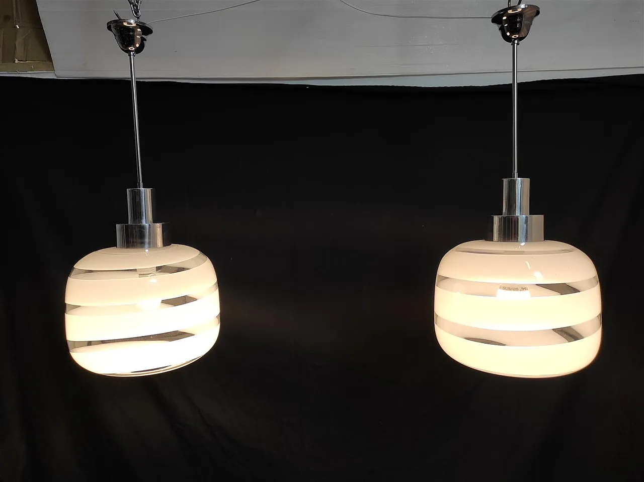 Pair of Murano glass pendant lamps, 1970s 6