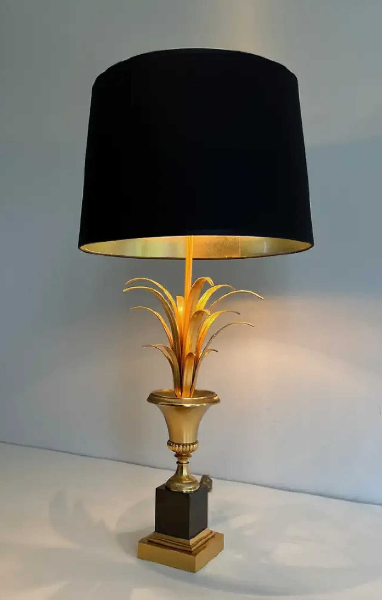 Pair of brass and chrome palm lamps, 1970s 7