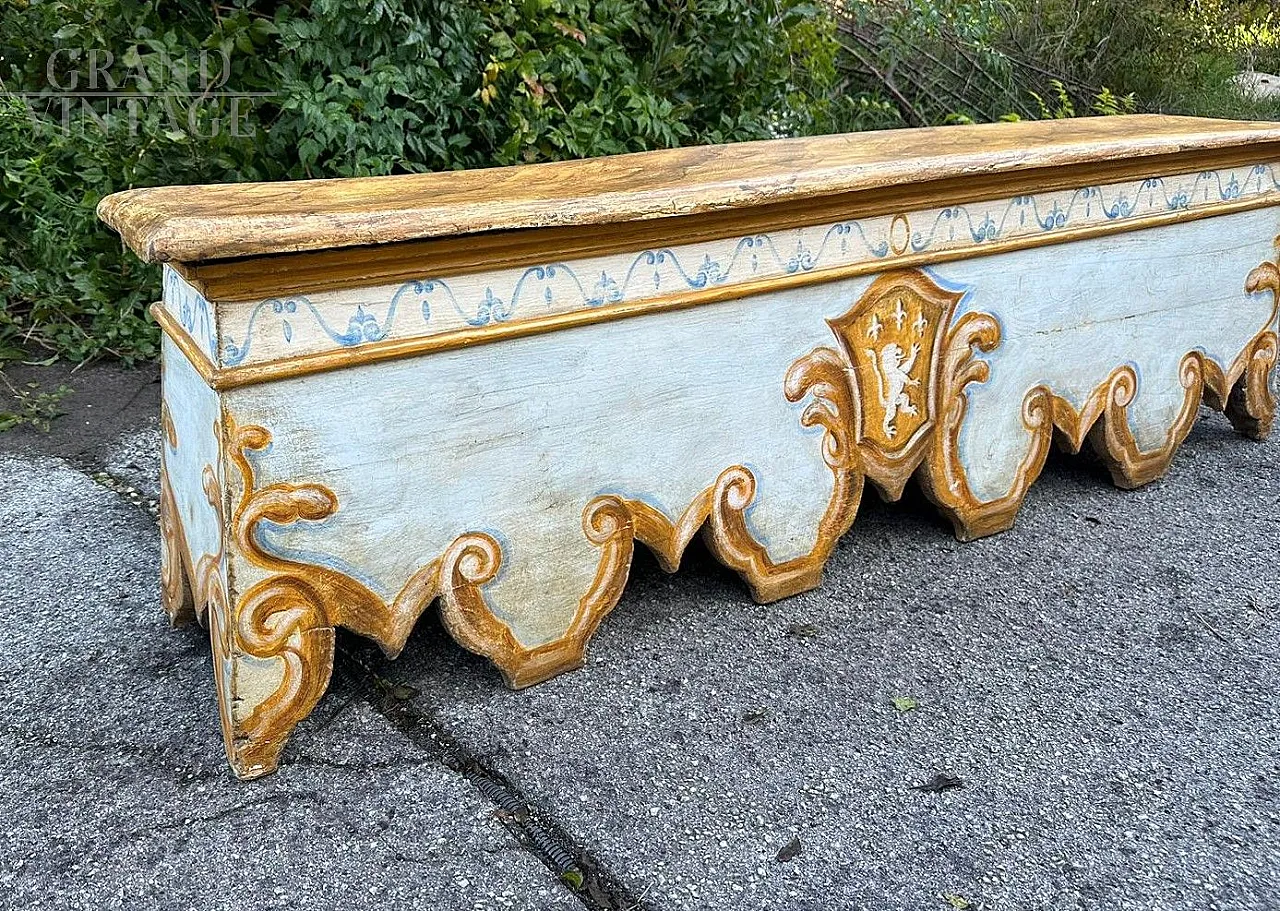 Pair of hand-painted Venetian Baroque benches, 18th century 6