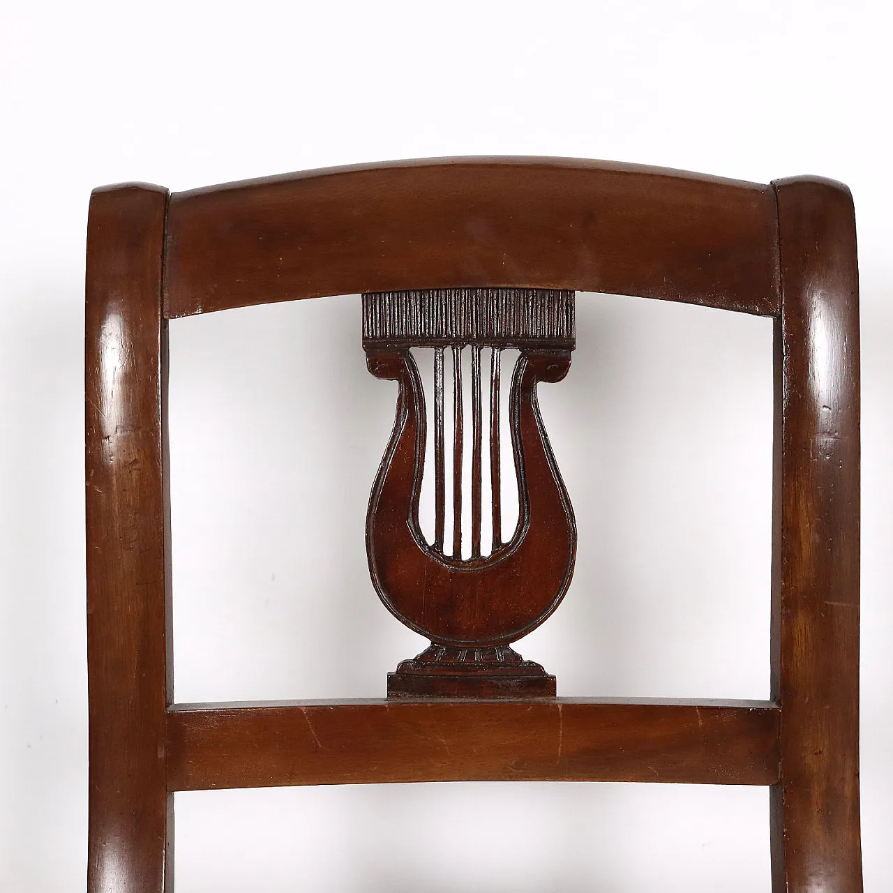 Pair of walnut Direttorio chairs, 18th century 3