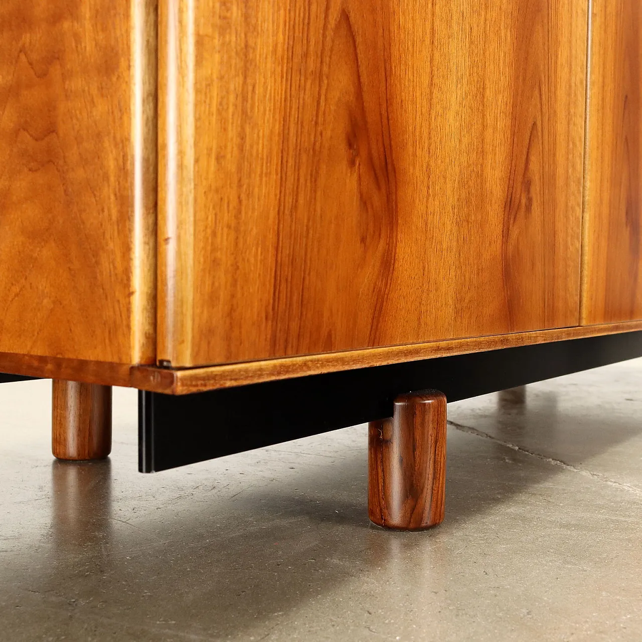 Credenza 809 di Gianfranco Frattini per Bernini, anni '60 7