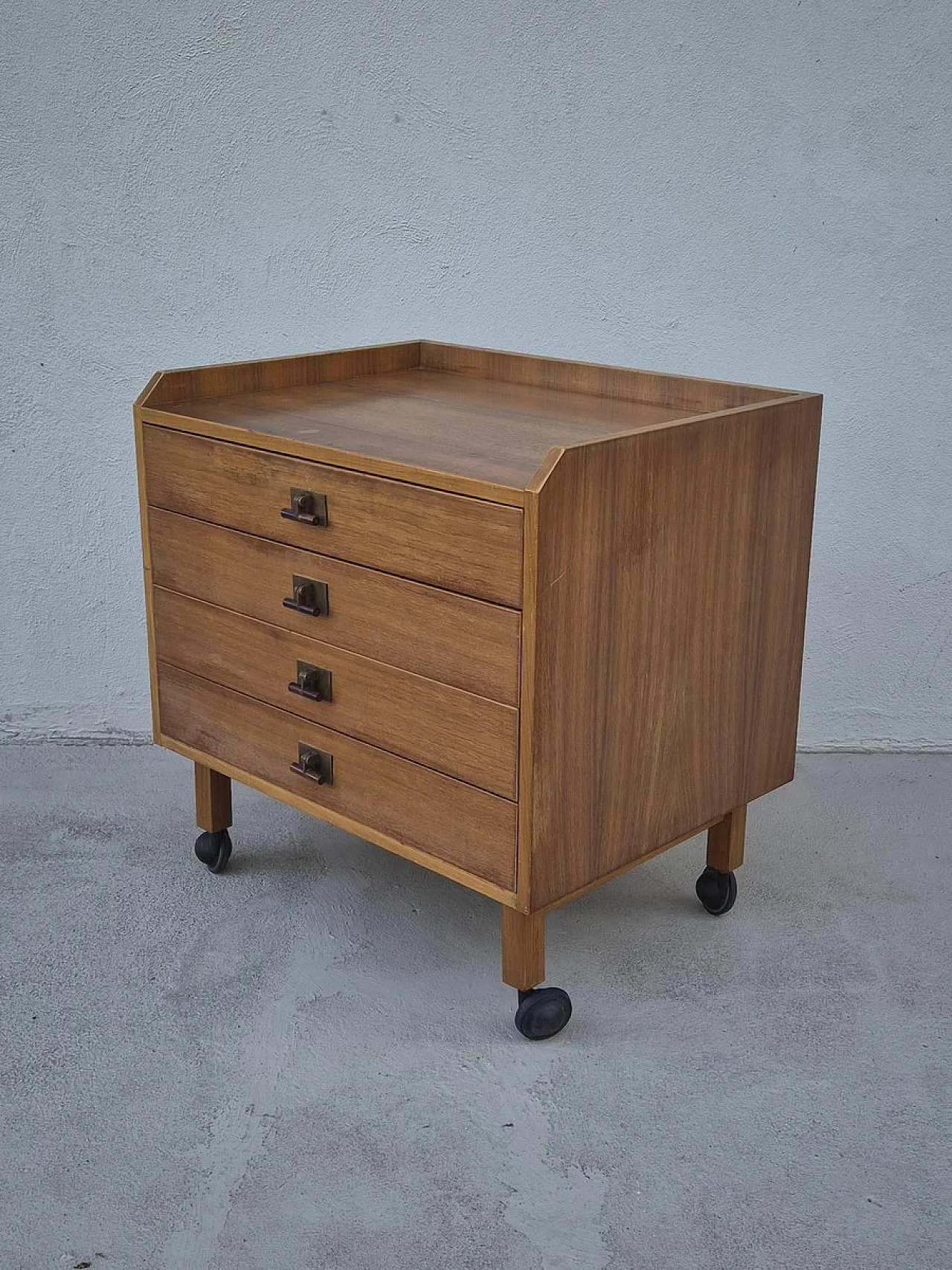 Franco Albini Bedside Table ith Wheels by Franco Albini for Poggi, 1960s 4