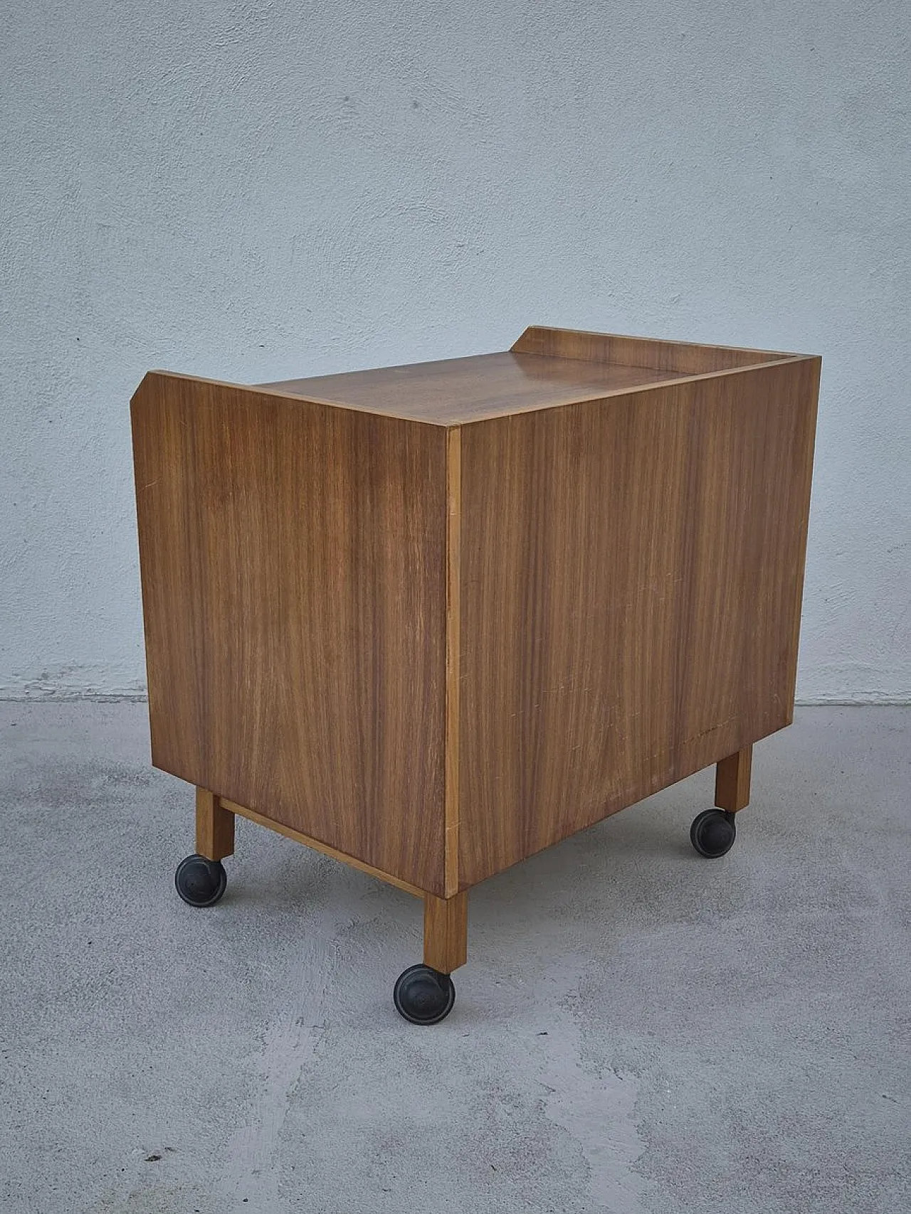 Franco Albini Bedside Table ith Wheels by Franco Albini for Poggi, 1960s 5