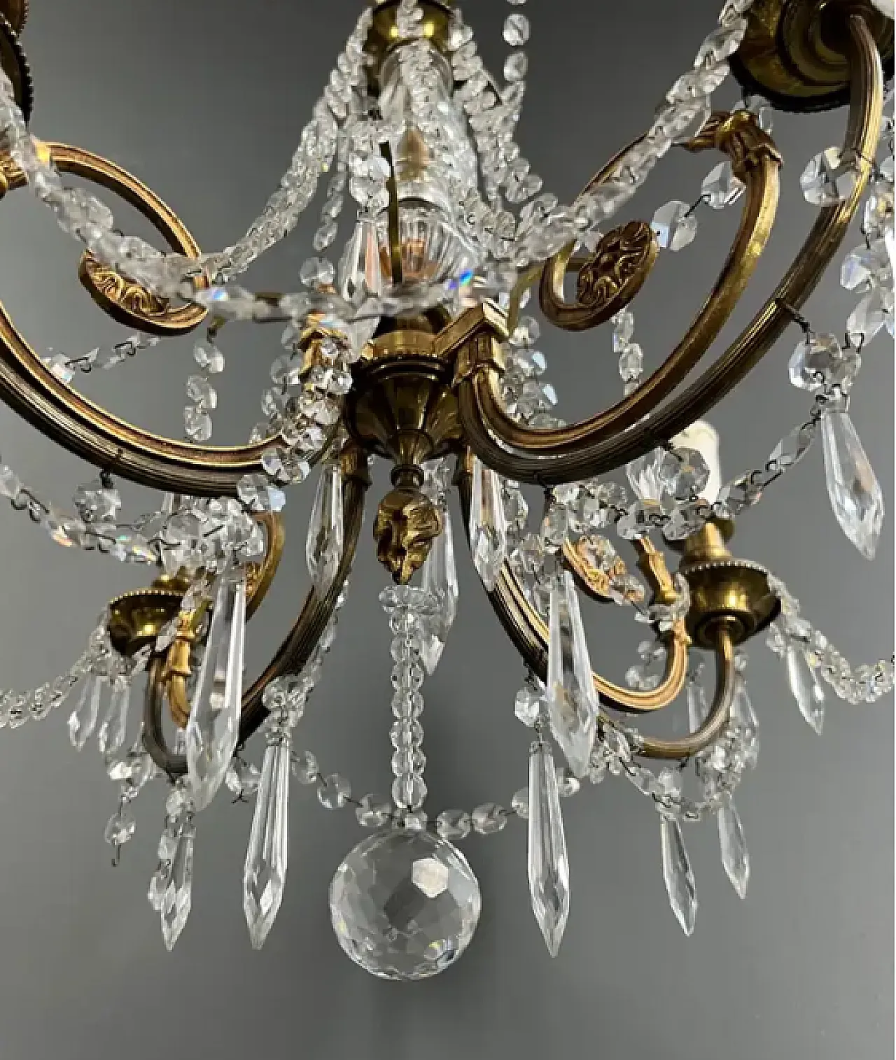 Louis XVI crystal and bronze chandelier, early 20th century 9