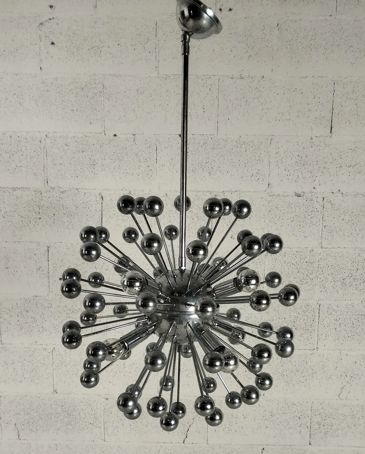 Space Age 8 lights Sputnik chrome steel chandelier, 1970s 2