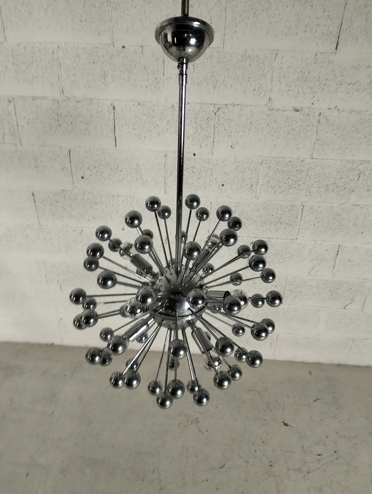 Space Age 8 lights Sputnik chrome steel chandelier, 1970s 9