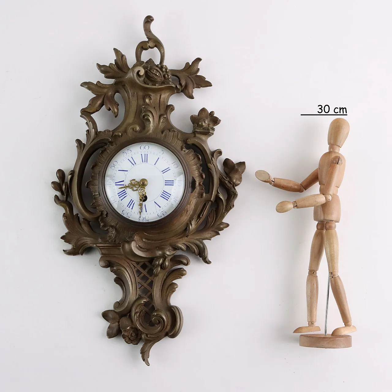 Wall clock gilded bronze France 1921 2