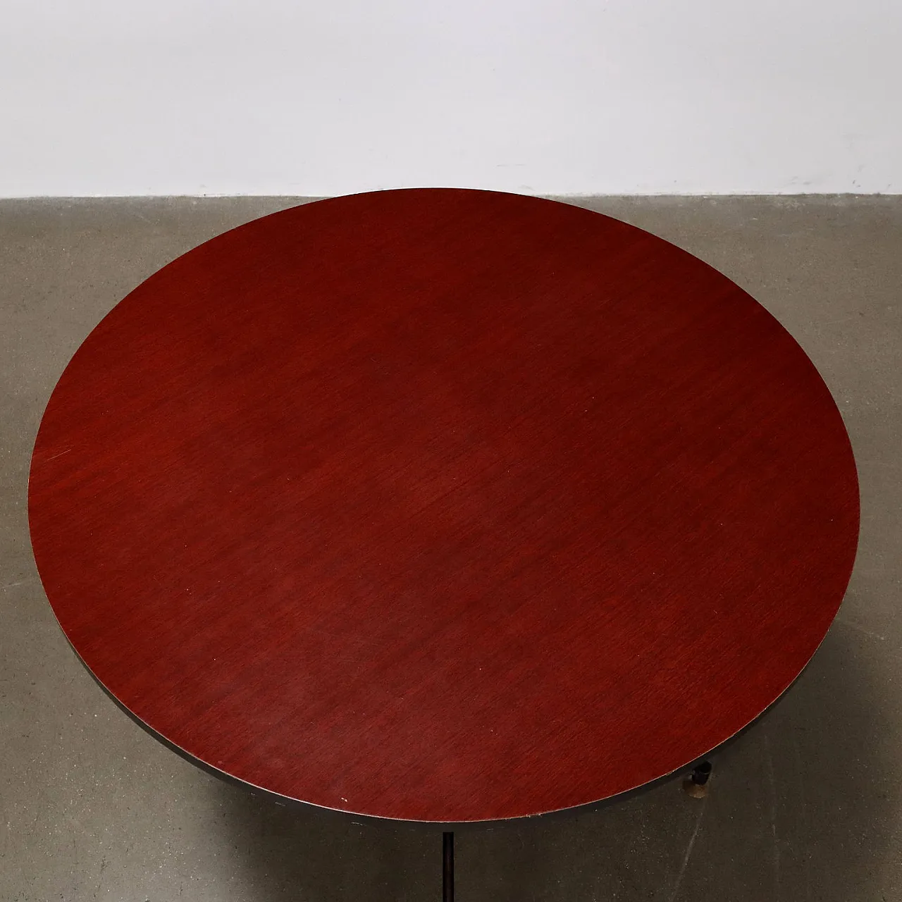 Round table in laminate metal brass, 1960s 3