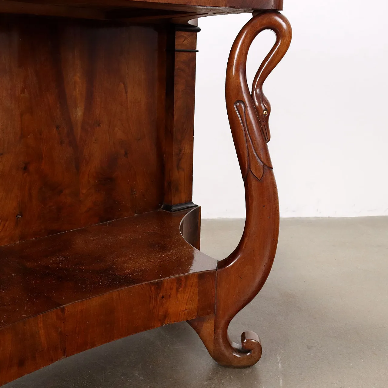 Mahogany console with cherry drawers, 19th century 4