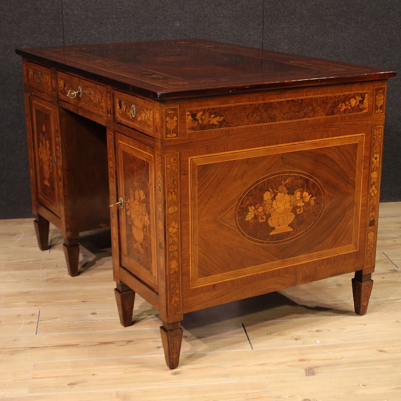 Louis XVI style center desk with flower inlaid wood, 1920s 5