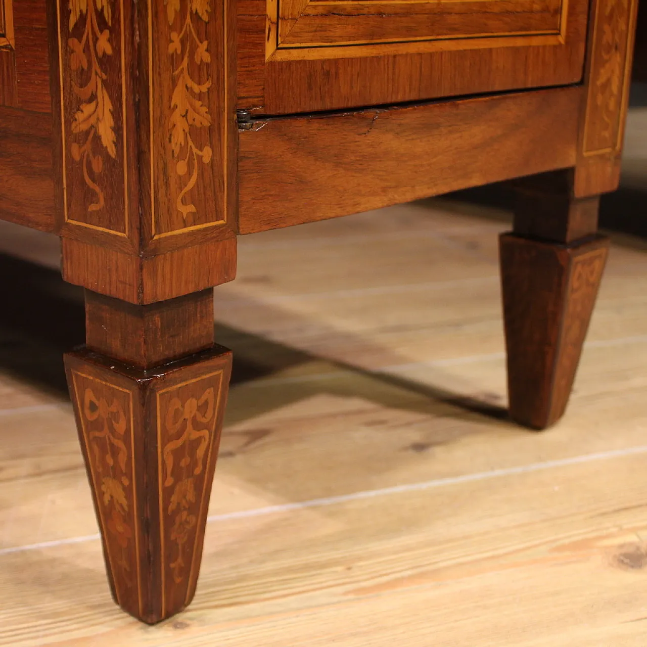 Louis XVI style center desk with flower inlaid wood, 1920s 12