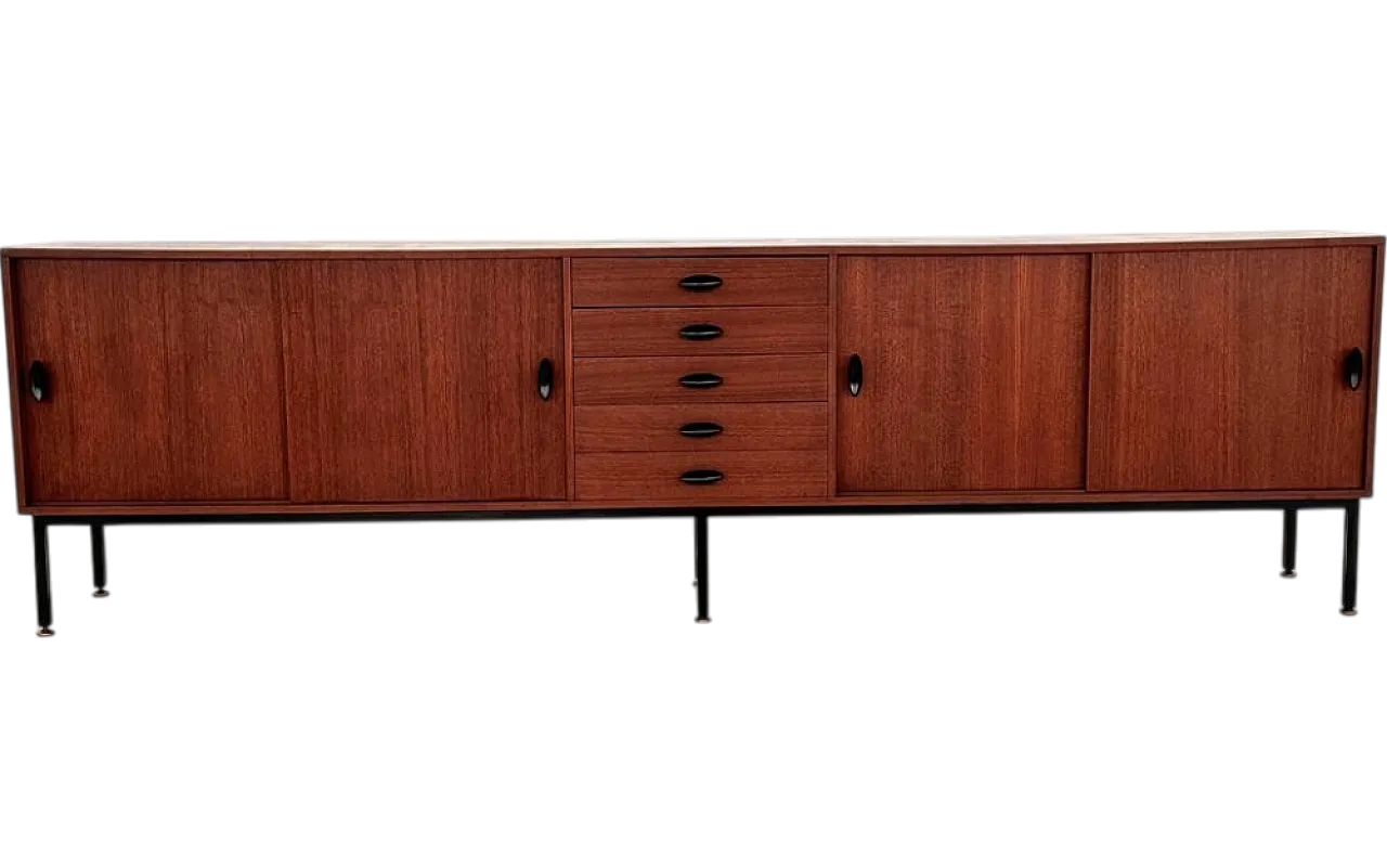 Sideboard in mahogany, 1960s 22