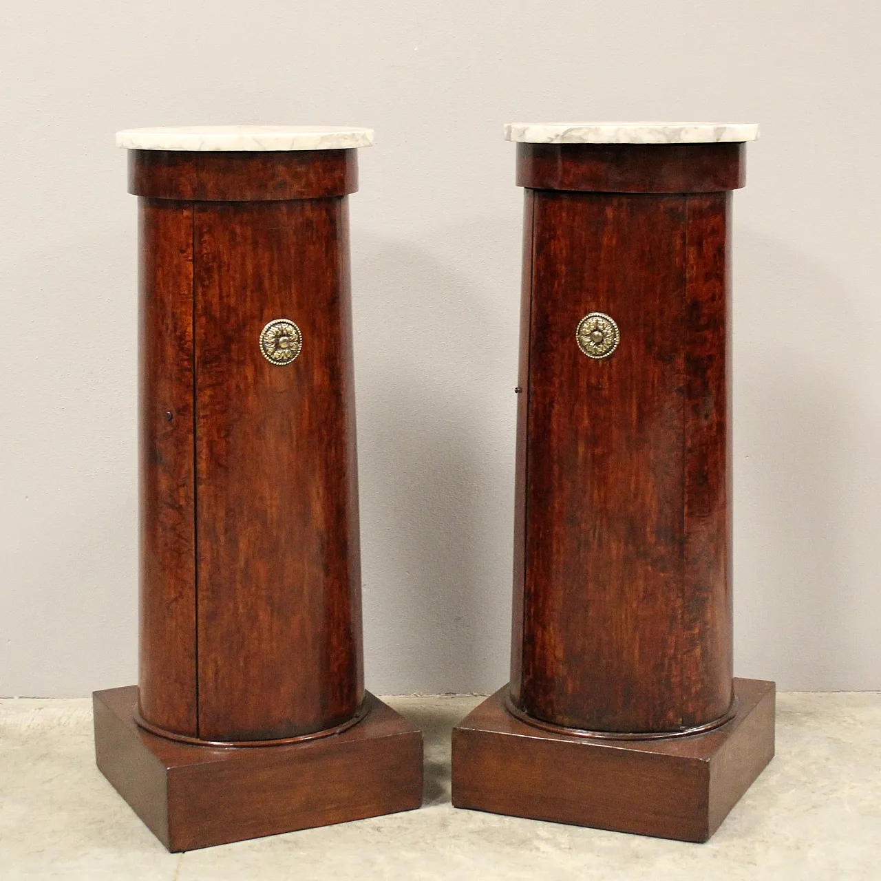 Pair Empire columns with storage in mahogany and marble, 19th century 2