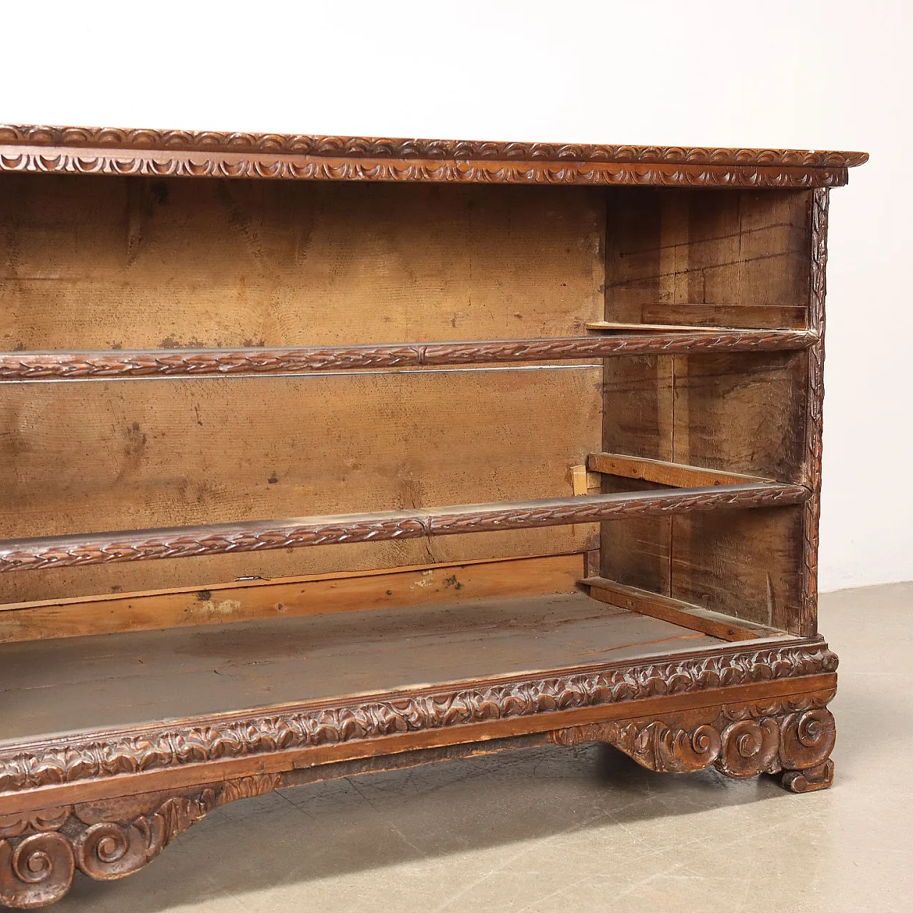 Baroque walnut & fir dresser with phytomorphic motifs, 18th century 10