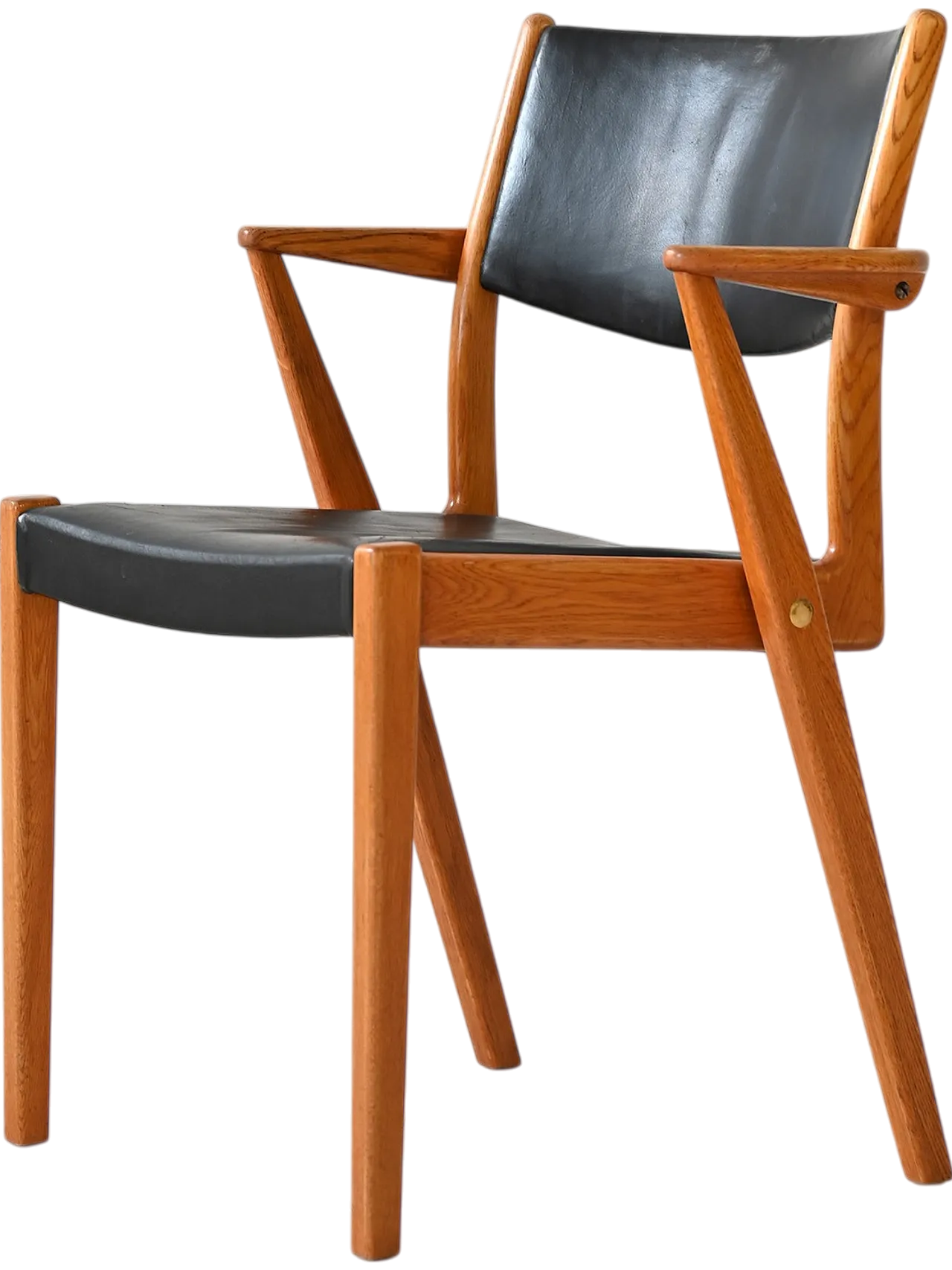 Sedia scandinava in teak e similpelle 9