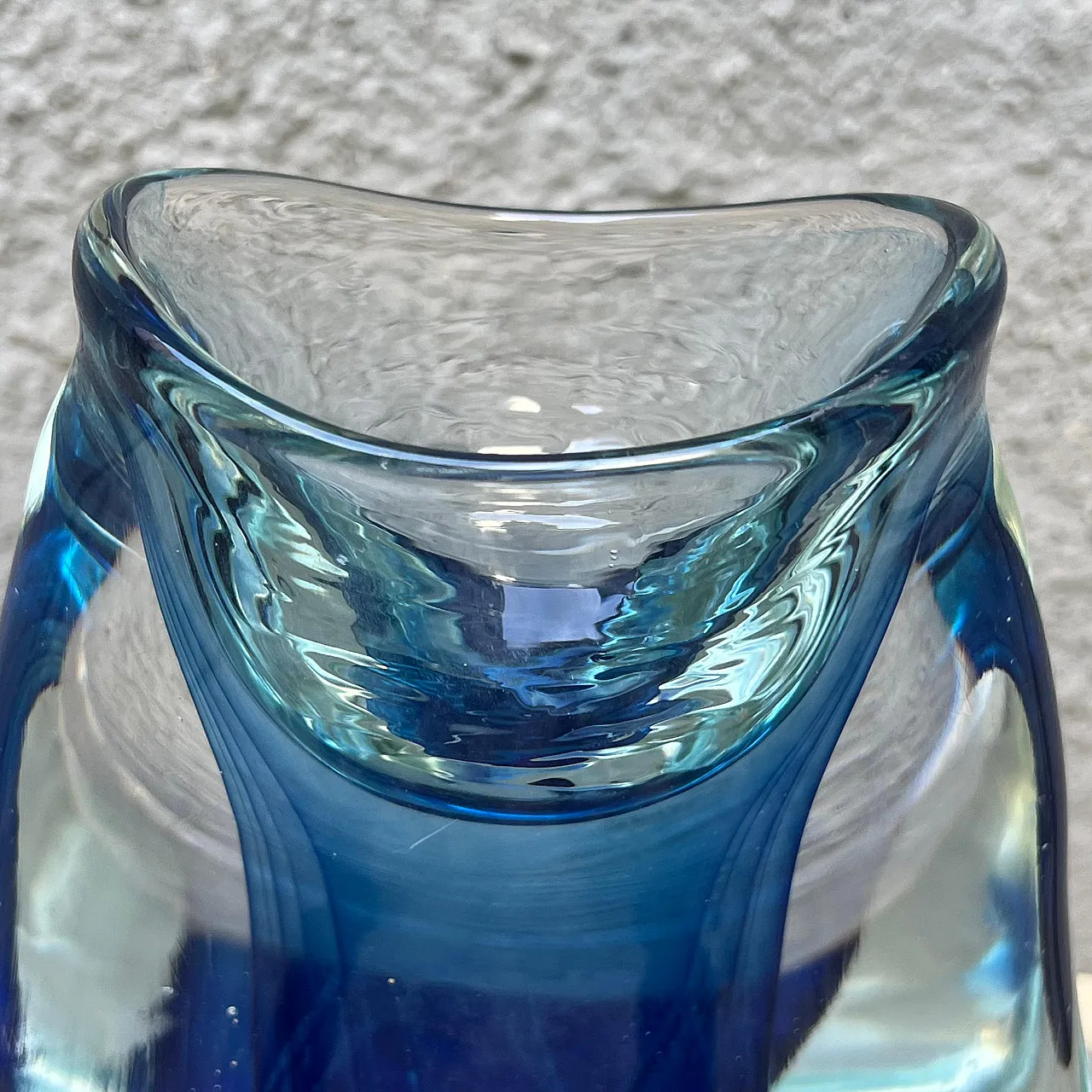 Submerged glass aquarium vase attributed to Flavio Poli, 1960s 9