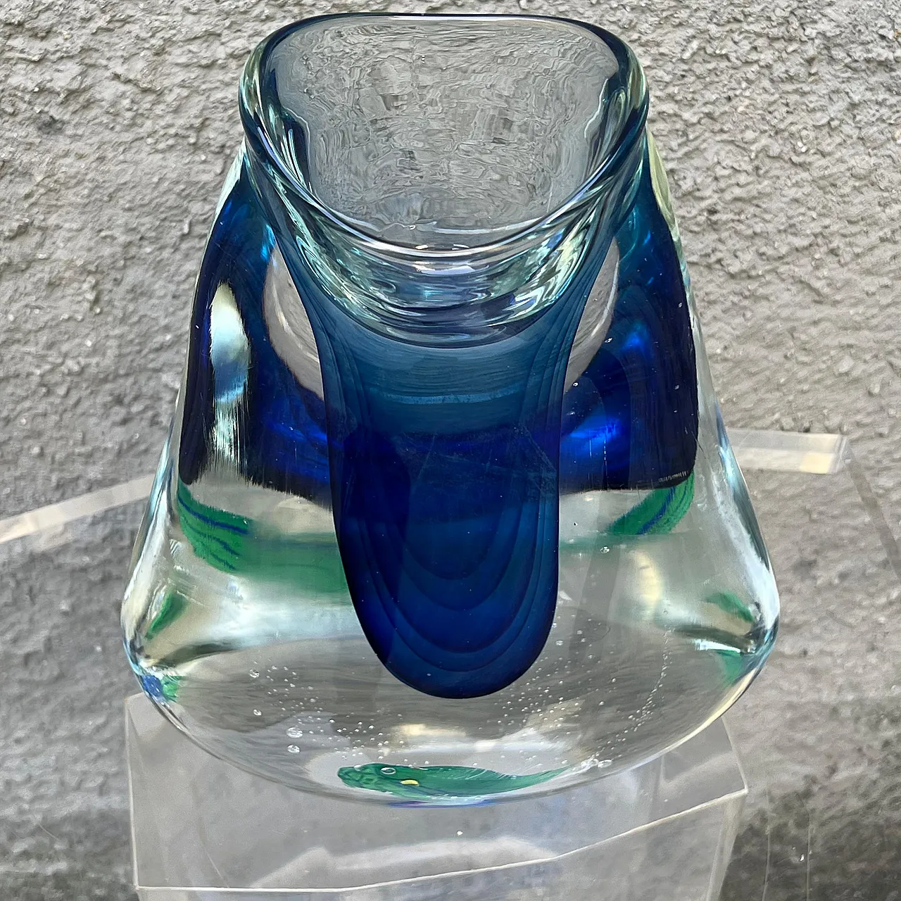 Submerged glass aquarium vase attributed to Flavio Poli, 1960s 12