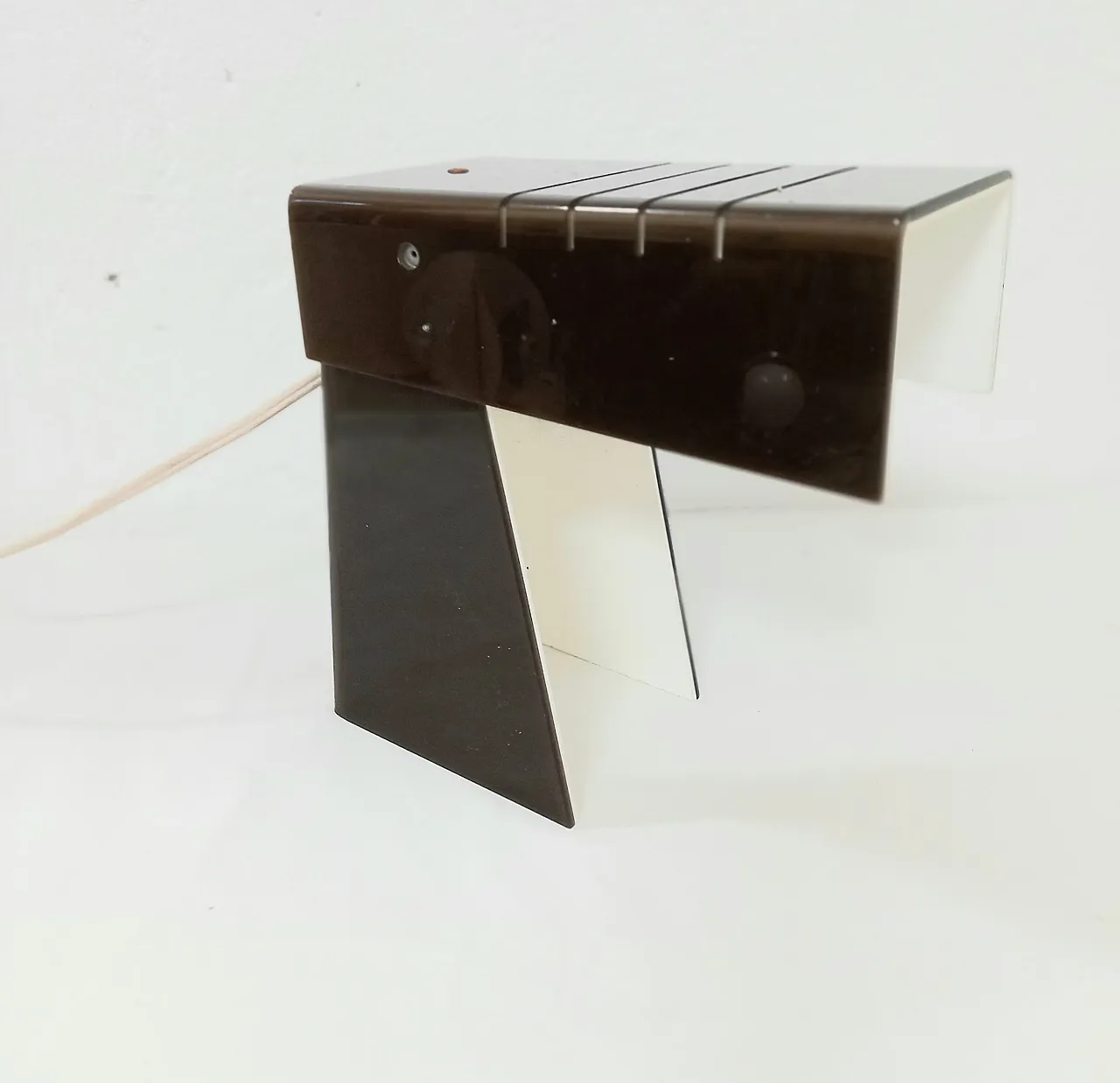 Plexi table lamp, 70s 1