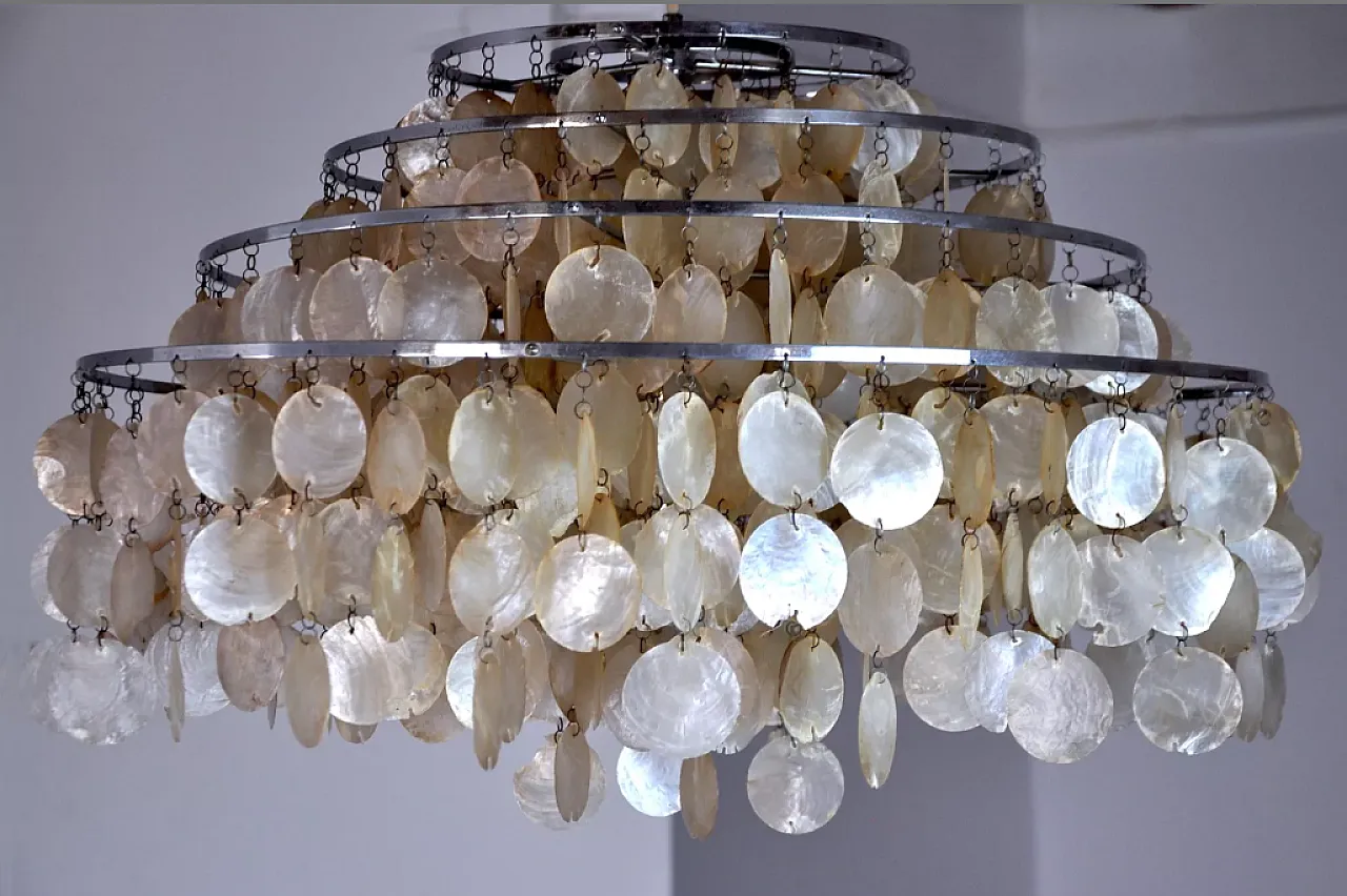 4-tier mother-of-pearl chandelier, 1980s 3