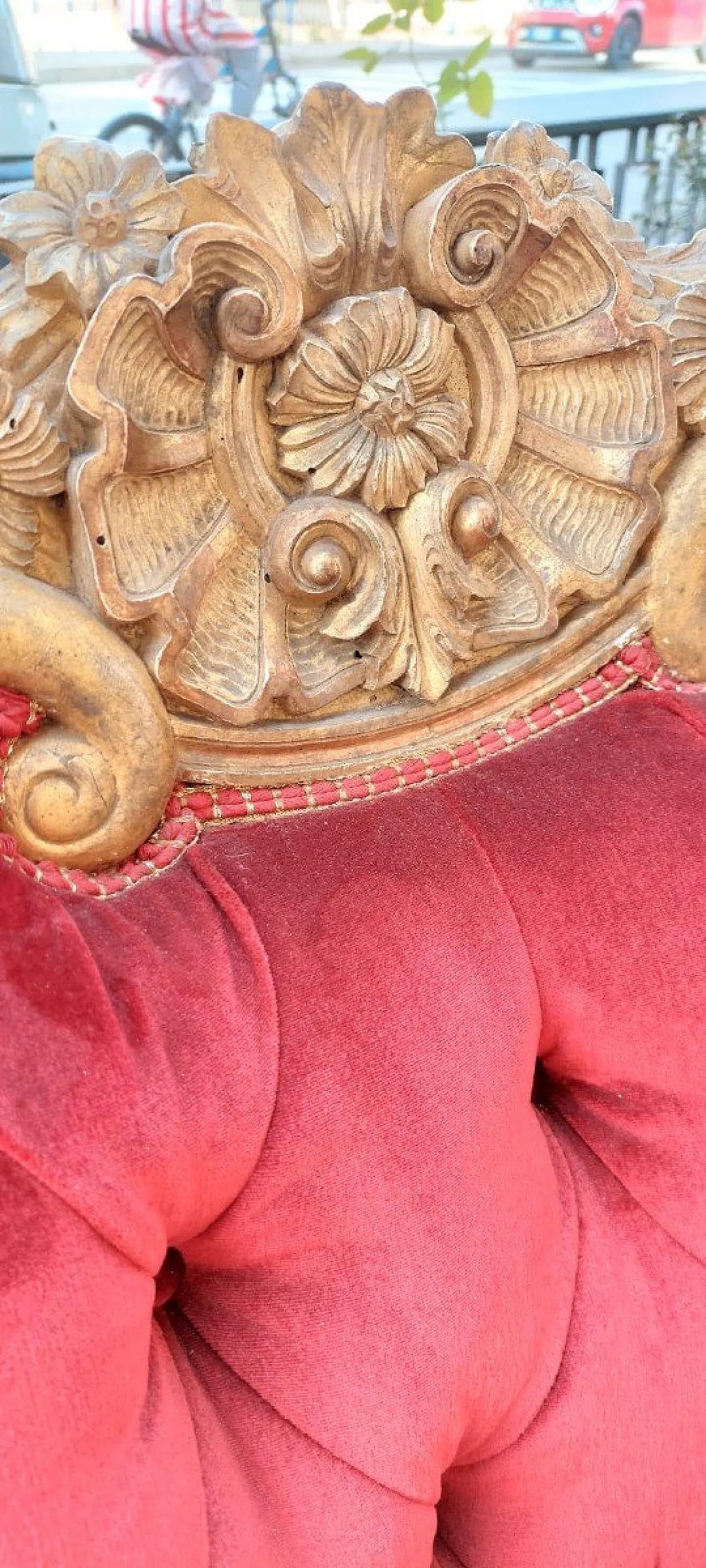 Wooden armchair carved and gilded with pure gold leaf, 19th century 1