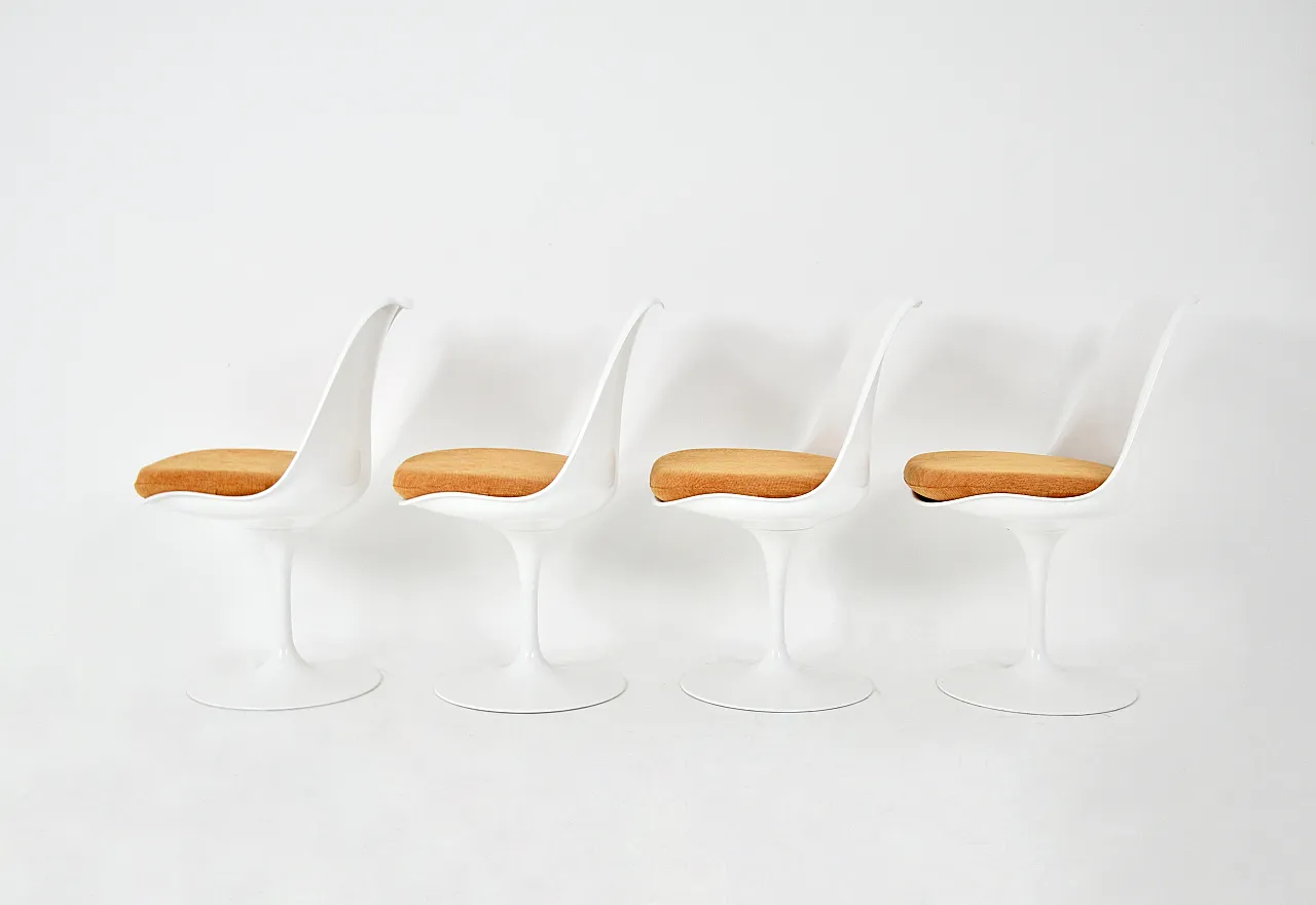 Tulip Dining Chairs by Eero Saarinen for Knoll International, 1970s 4