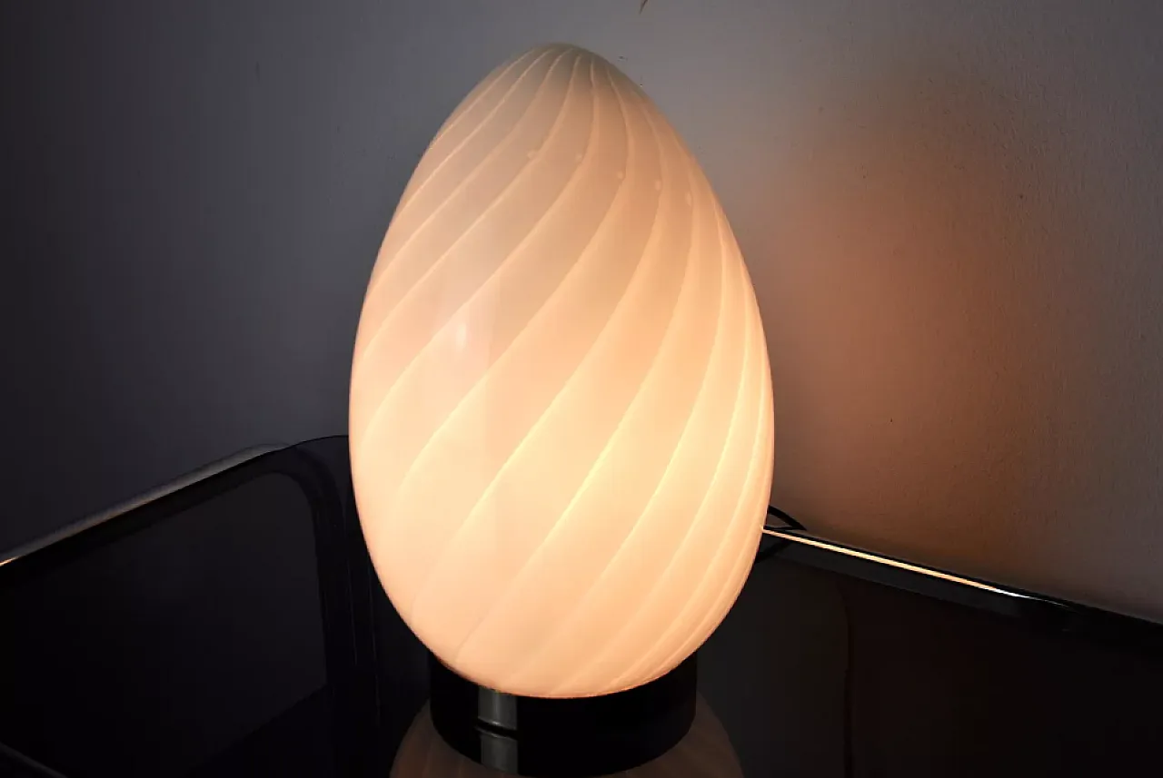 Blown glass egg lamp, 1970s 8