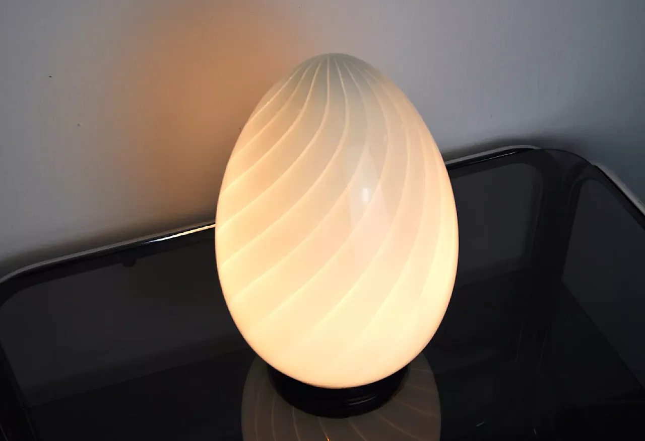 Blown glass egg lamp, 1970s 9