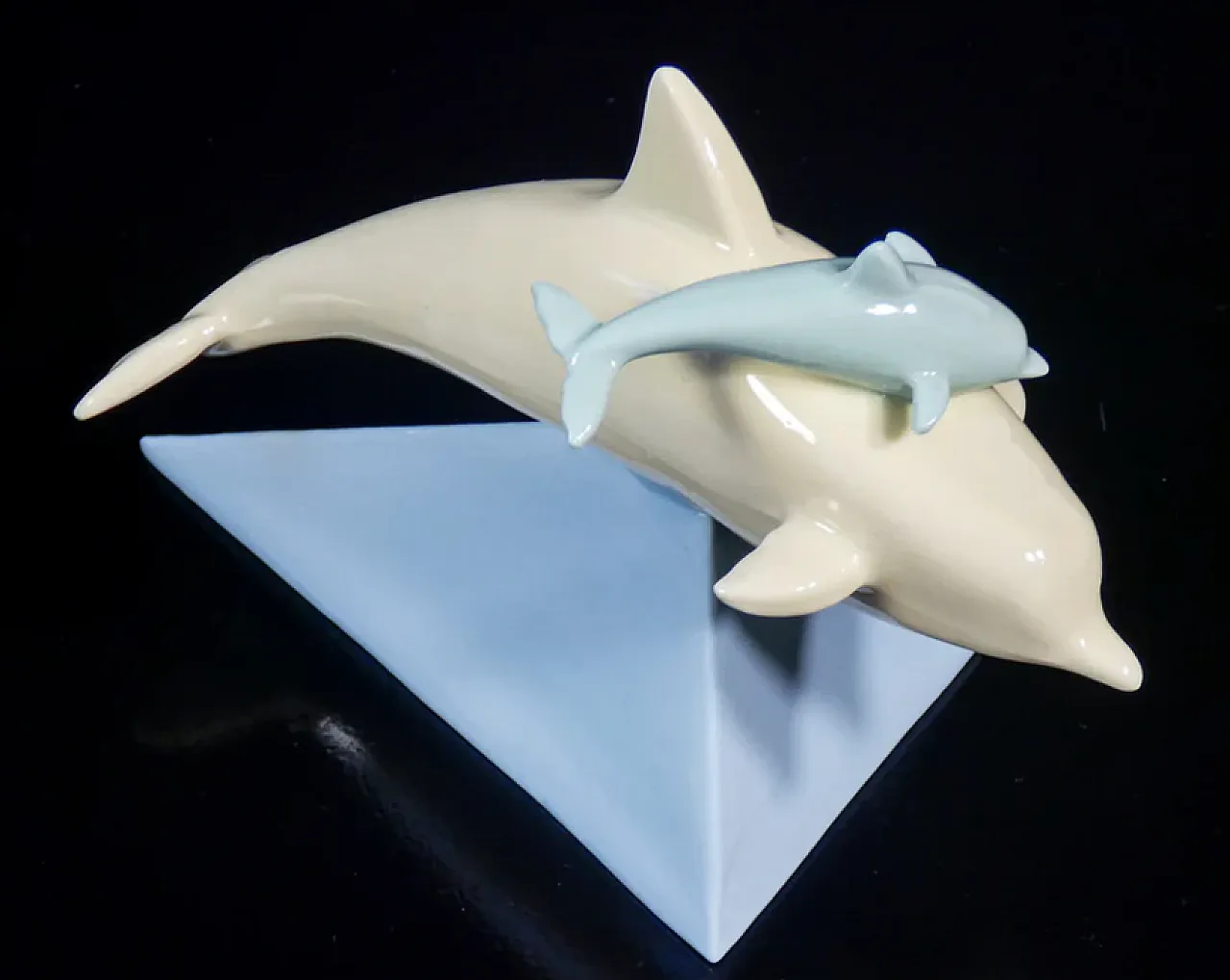 Ceramic sculpture Dolphin with puppy, late 20th century 2