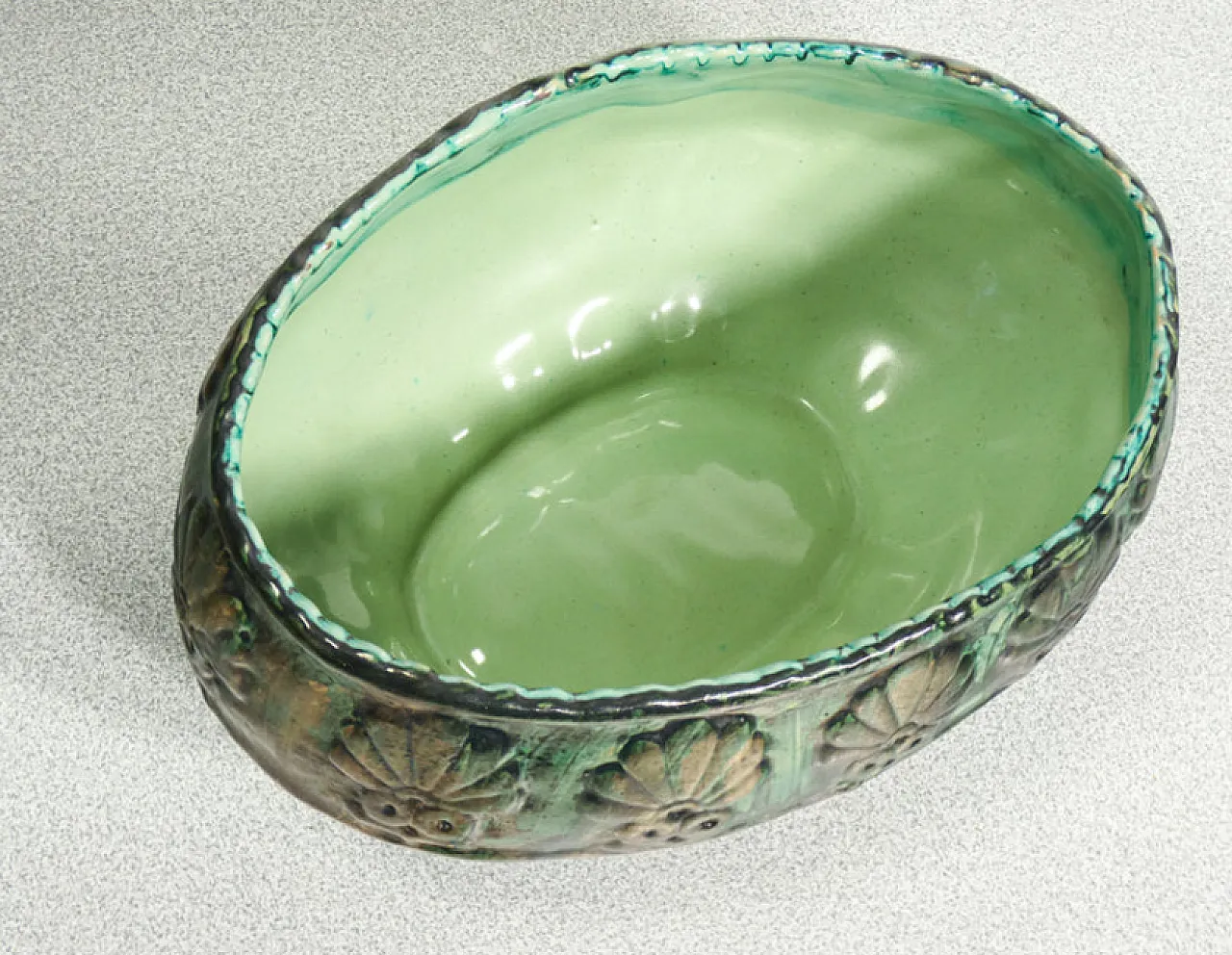 Glazed ceramic bowl, early 20th century 5